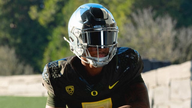 Oregon Cal Uniforms 1